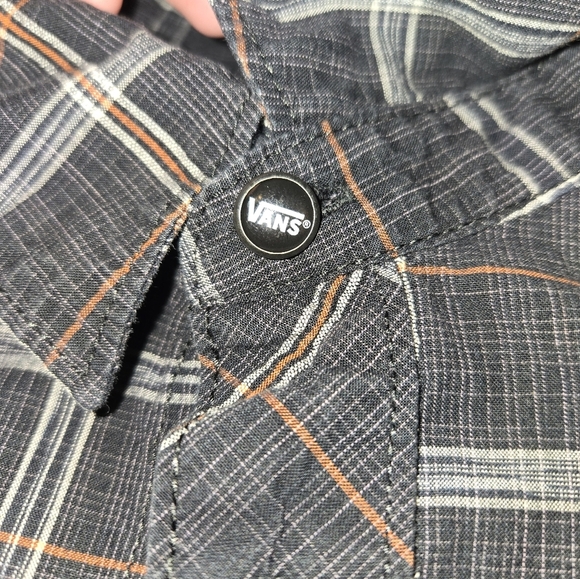 Van's XL Black And Orange Plaid Button Up 100% Cotton - Picture 3 of 9
